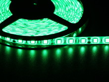Світлодіодна стрічка 5050 60 LED зелена 10.0-12.5 Lm/LED вологозахищена IP65