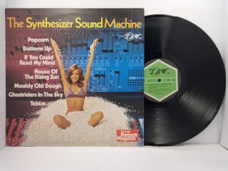 The Fantastic Pikes – The Synthesizer Sound Machine LP 12